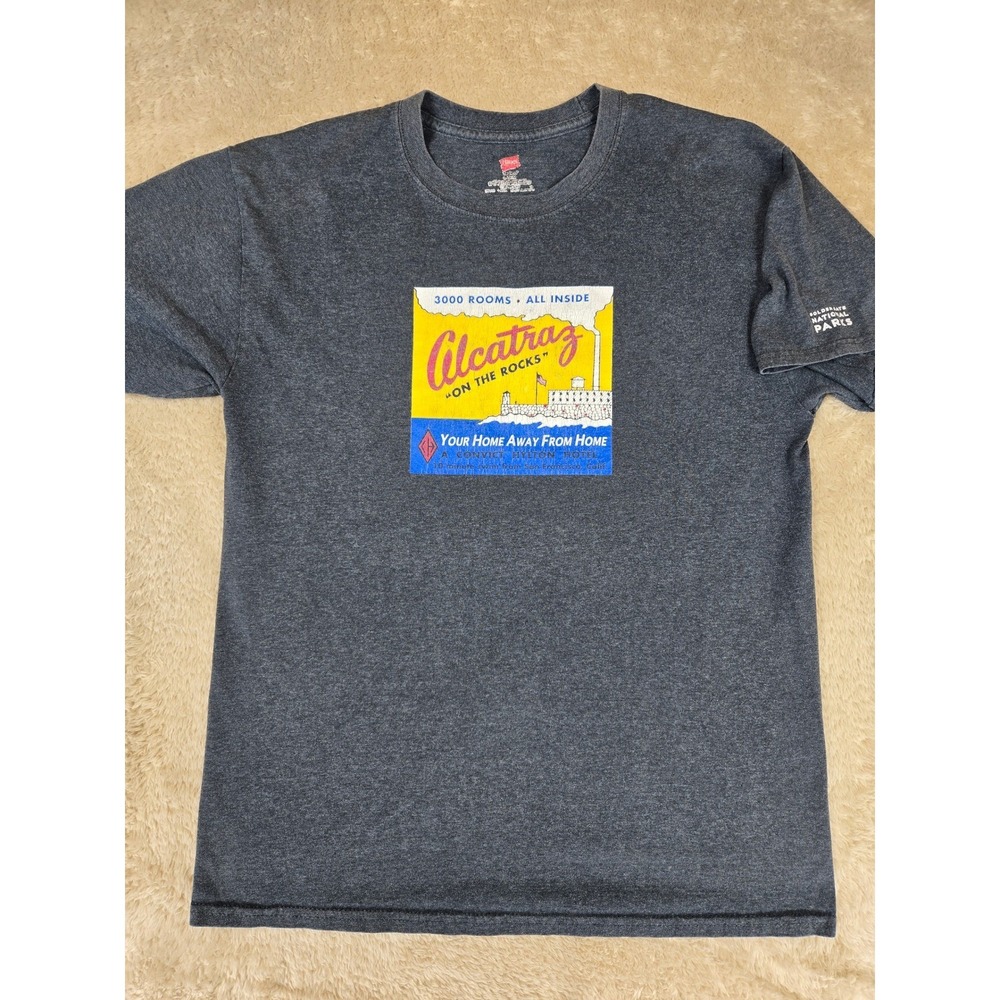 Hanes Alcatraz On The Rocks Graphic T Shirt Mens Gray Golden Gate National Parks